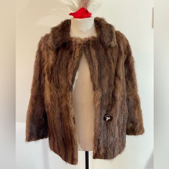 Vintage Muskrat fur coat | Woman’s vintage Muskrat fur coat | Vintage fur jacket - Picture 2 of 12